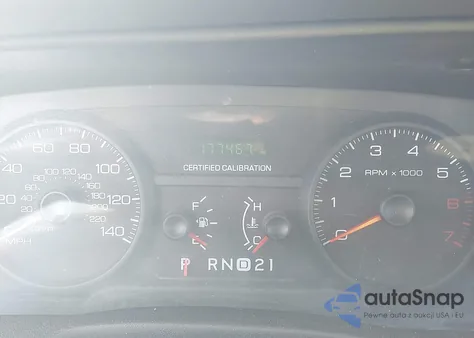 2011 Ford Crown Victoria Police Interceptor z USA, uszkodzony, nr VIN 2FABP7BV3BX162981